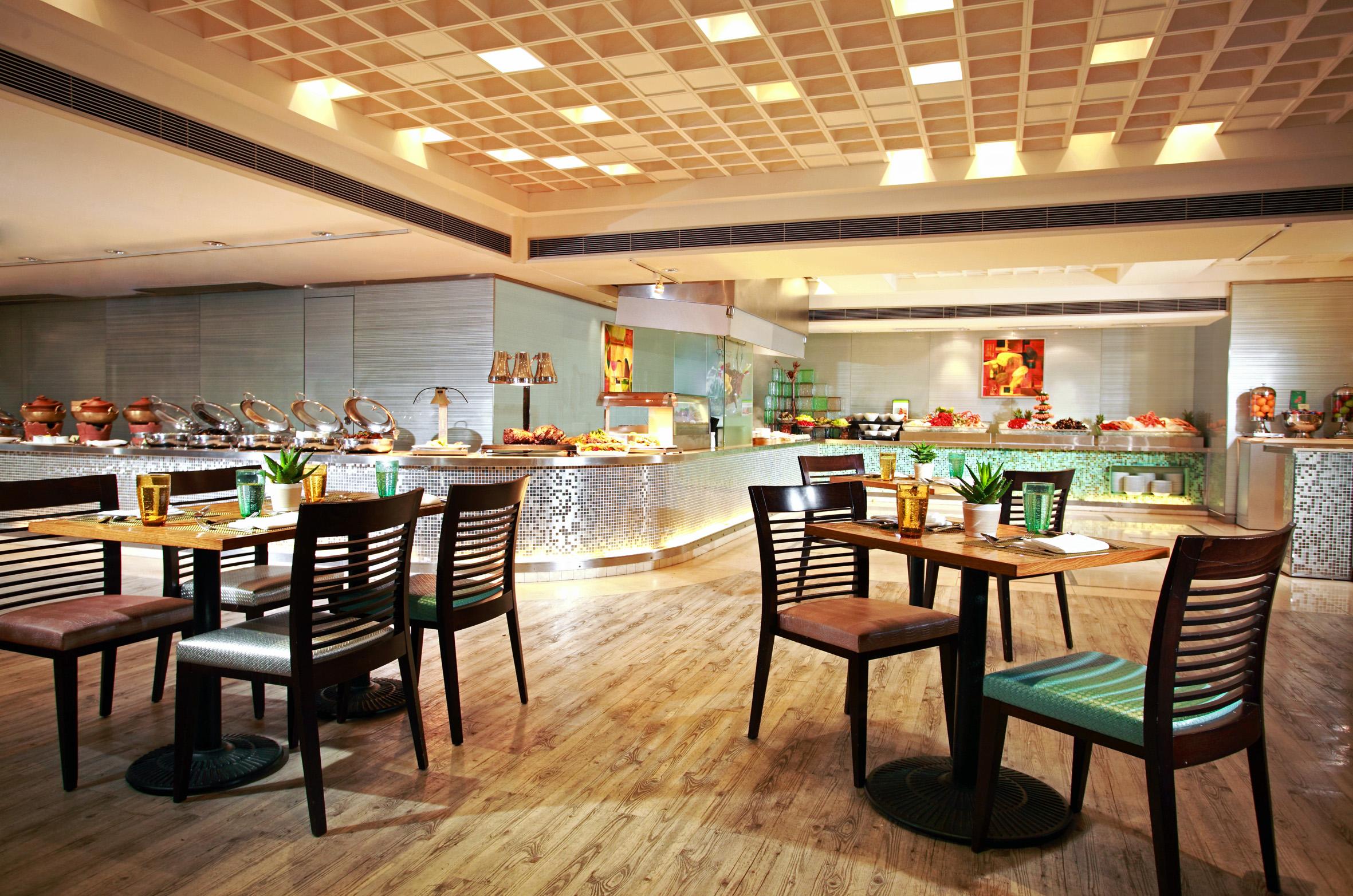 Hotel Regal Kowloon 4*