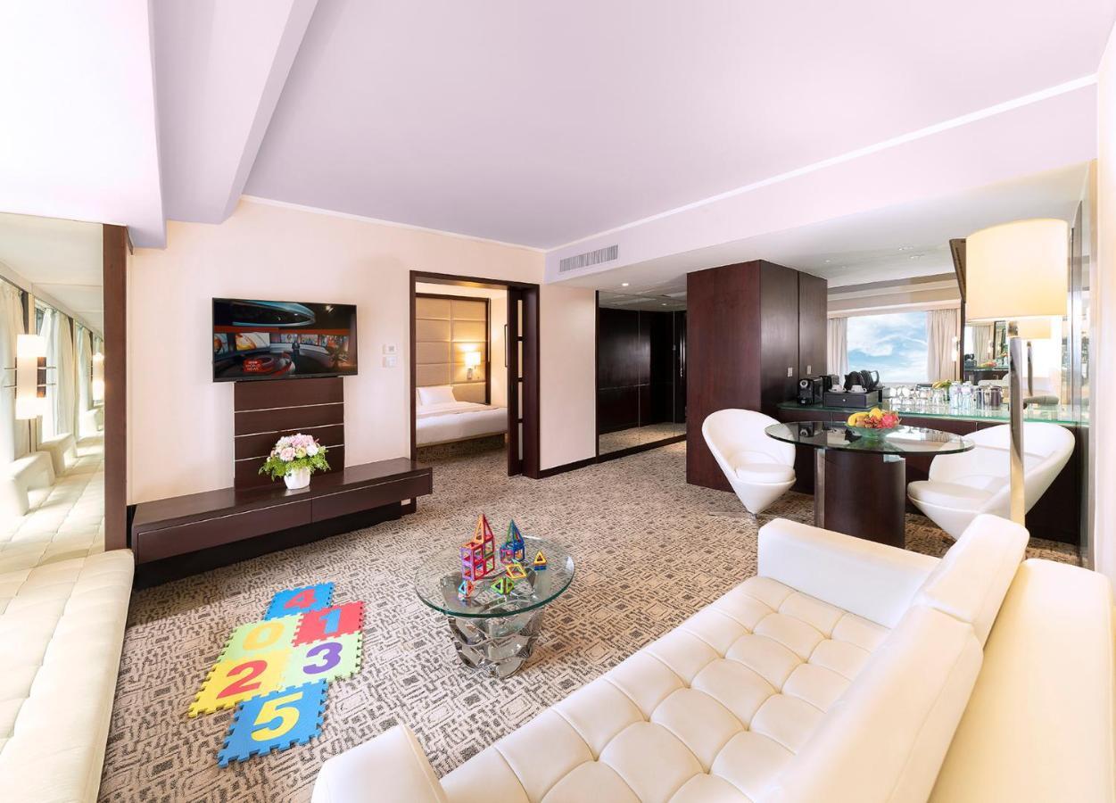 Regal Kowloon Hotel Hong Kong