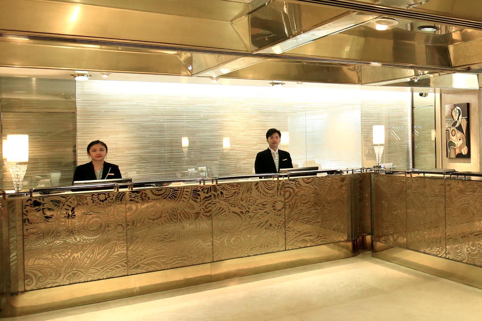 Regal Kowloon Hotel 4*