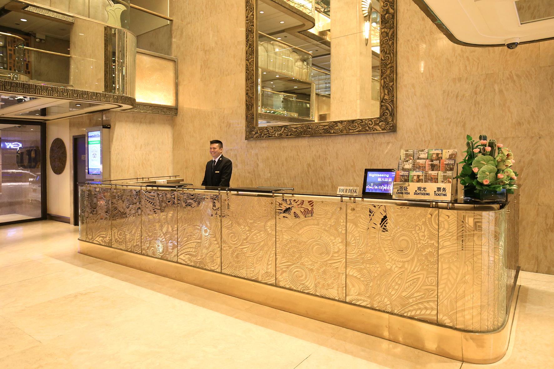 Regal Kowloon Hotel 4*