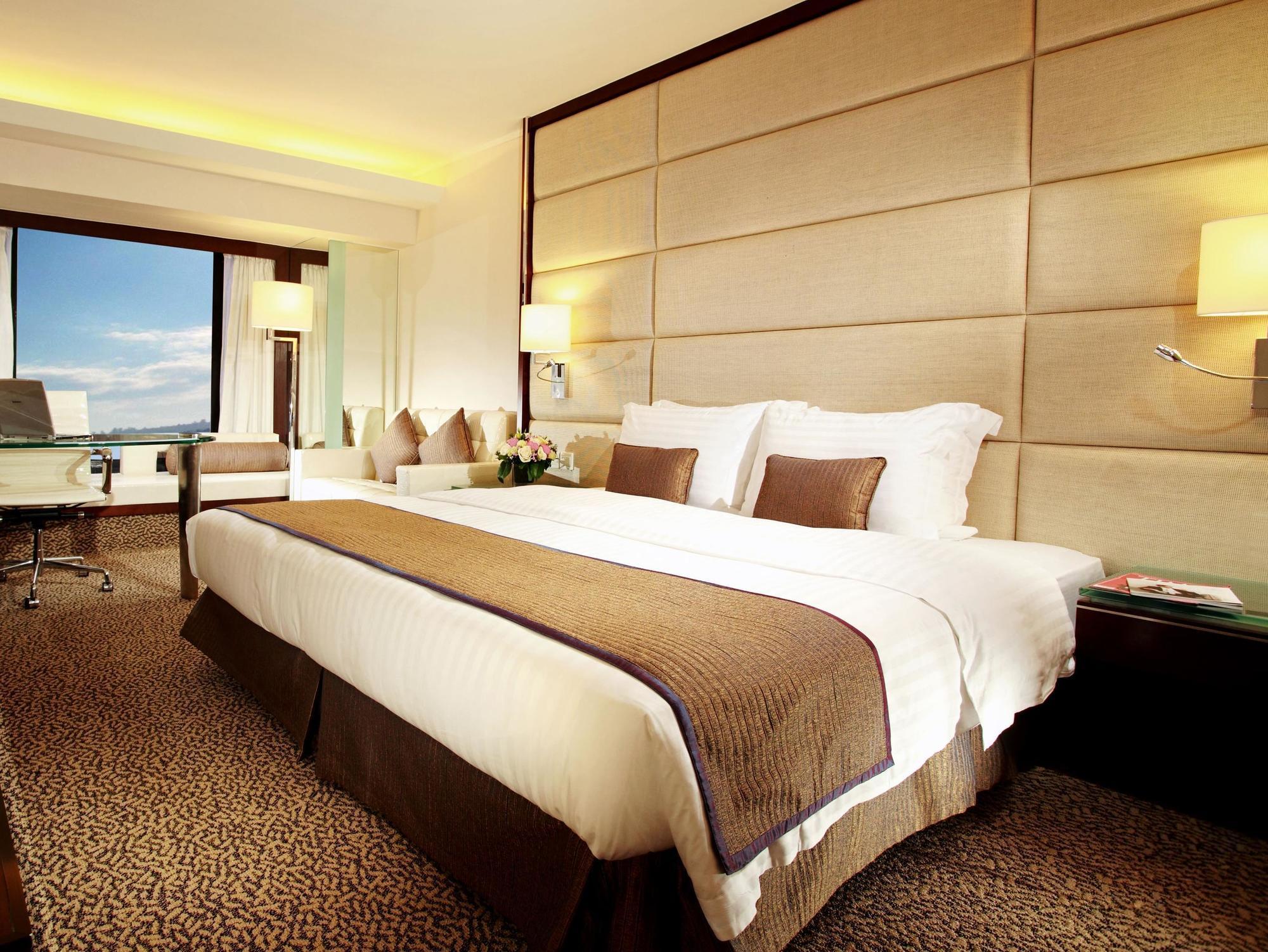 Regal Kowloon 4*