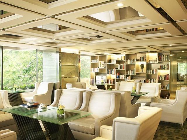 Regal Kowloon Hotel 4*
